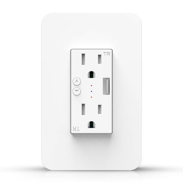 Enchufe universal 15A